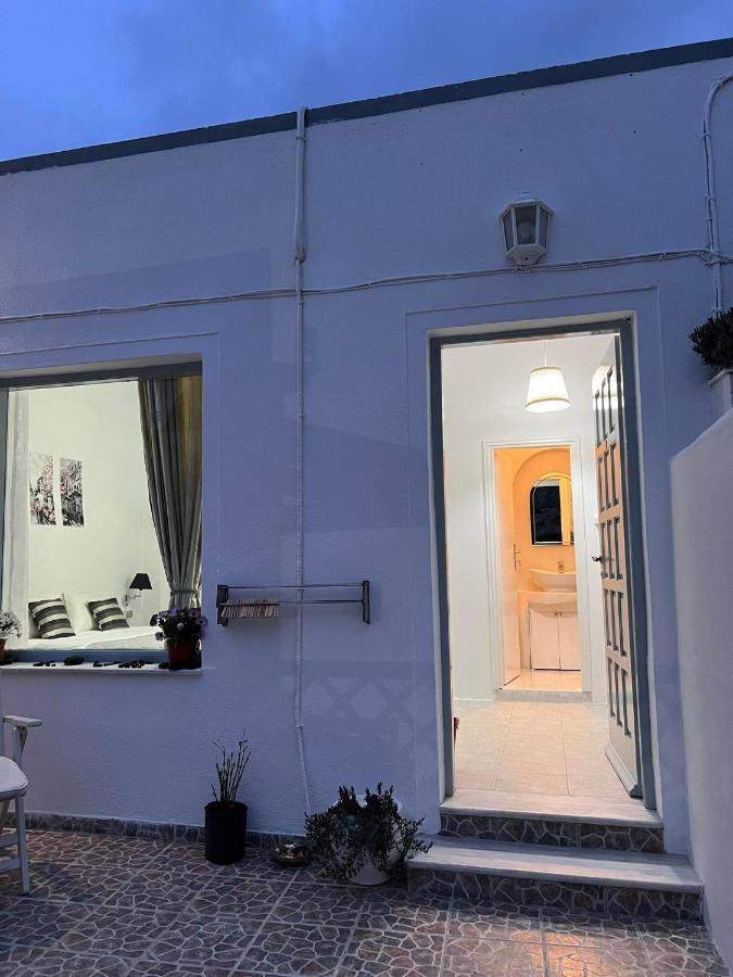 Zolfo Antico Beach Apartment Perissa Bagian luar foto