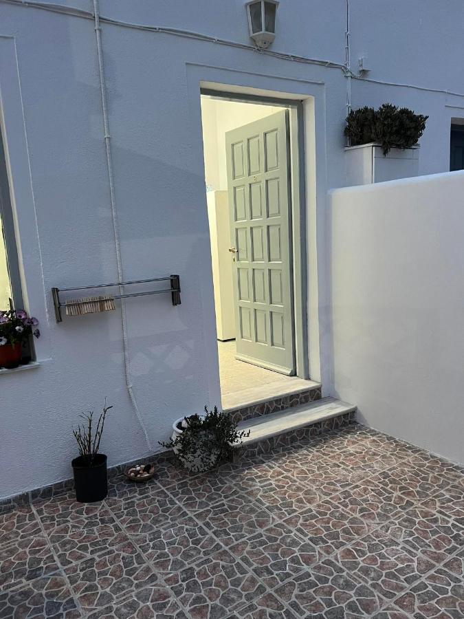 Zolfo Antico Beach Apartment Perissa Bagian luar foto