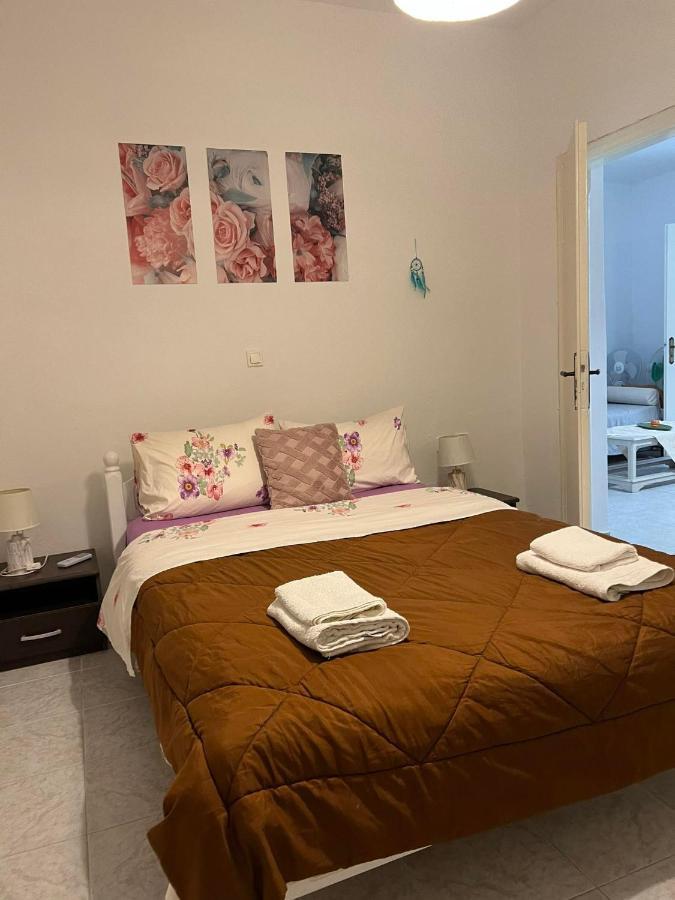 Zolfo Antico Beach Apartment Perissa Bagian luar foto