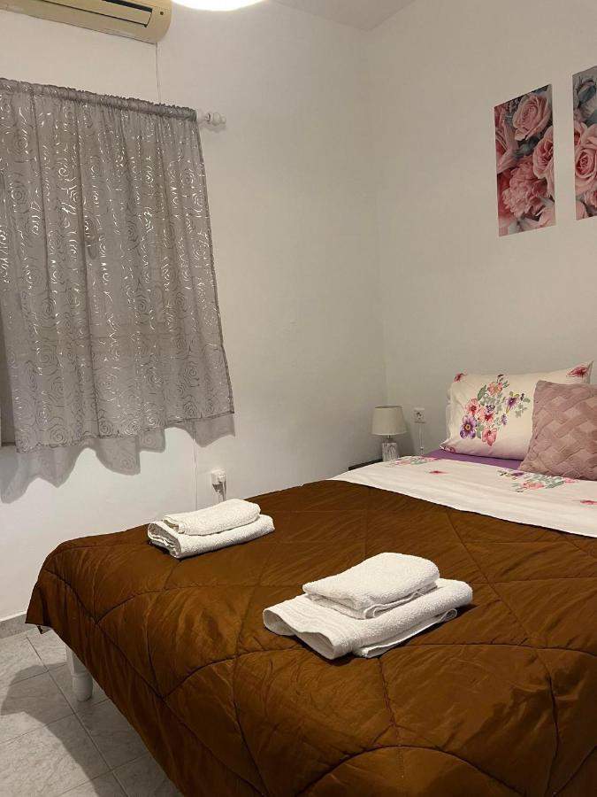 Zolfo Antico Beach Apartment Perissa Bagian luar foto