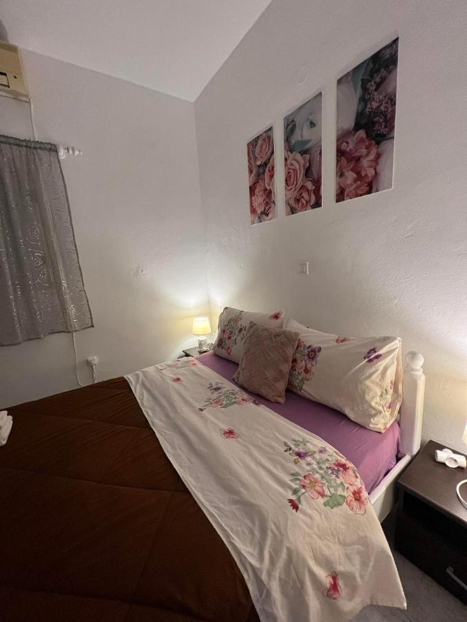 Zolfo Antico Beach Apartment Perissa Bagian luar foto